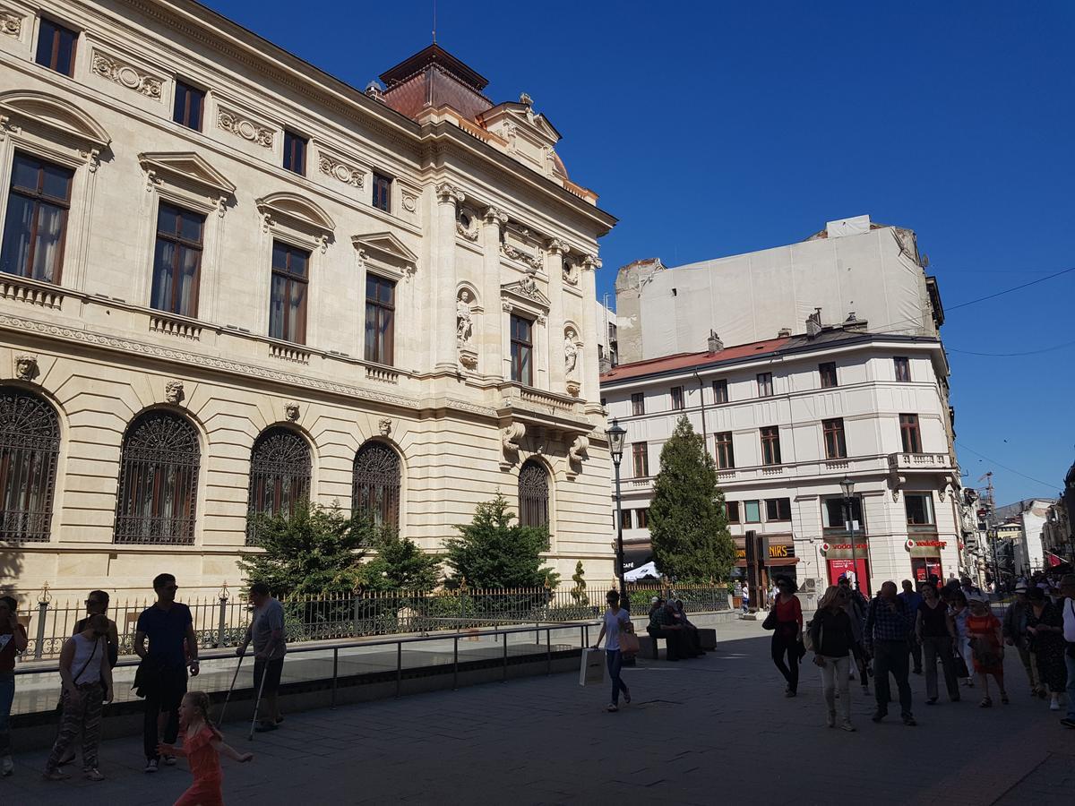 Alina Old Town Aparthotel Bucarest Exterior foto